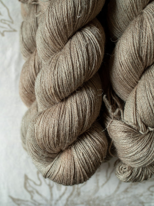 Lino - Organic Wool + Linen - fingering