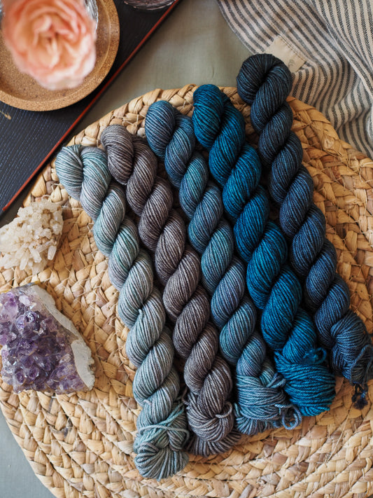 Winter Blues - 5x20gr minis skeins set - Merino sock