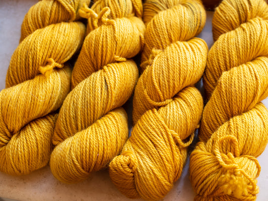 Shawl Bundle 31 - Aran weight - 665 Meters