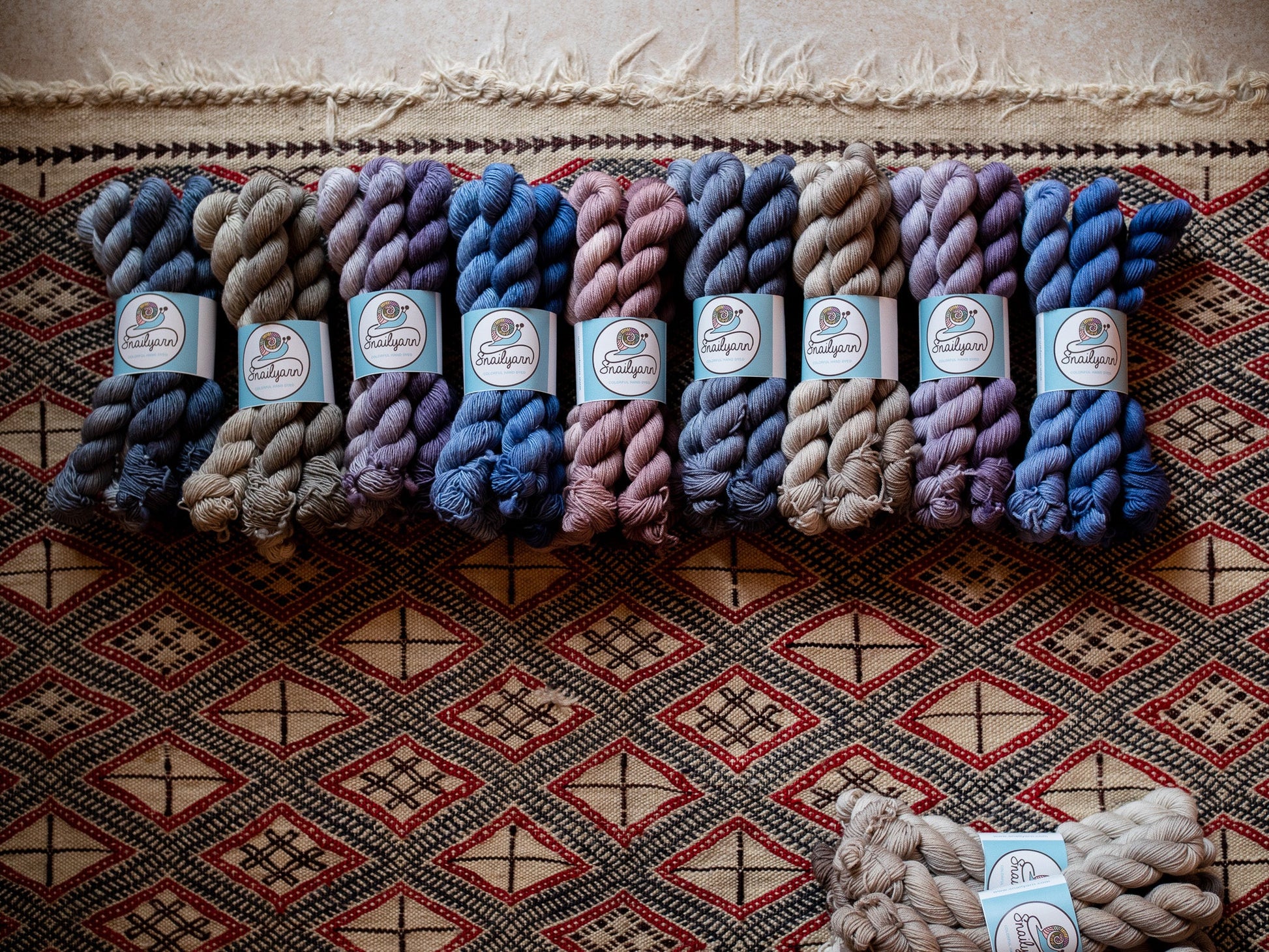  EXCEART 2 Rolls Gradient Yarn Landscapes Yarn Skeins of Yarn  Hand Knitting Yarn Knitting Wool Woolen Thread Soft Yarn Dyed Thread  Knitting Supplies Wool Supplies Hand Weaving String : Everything Else