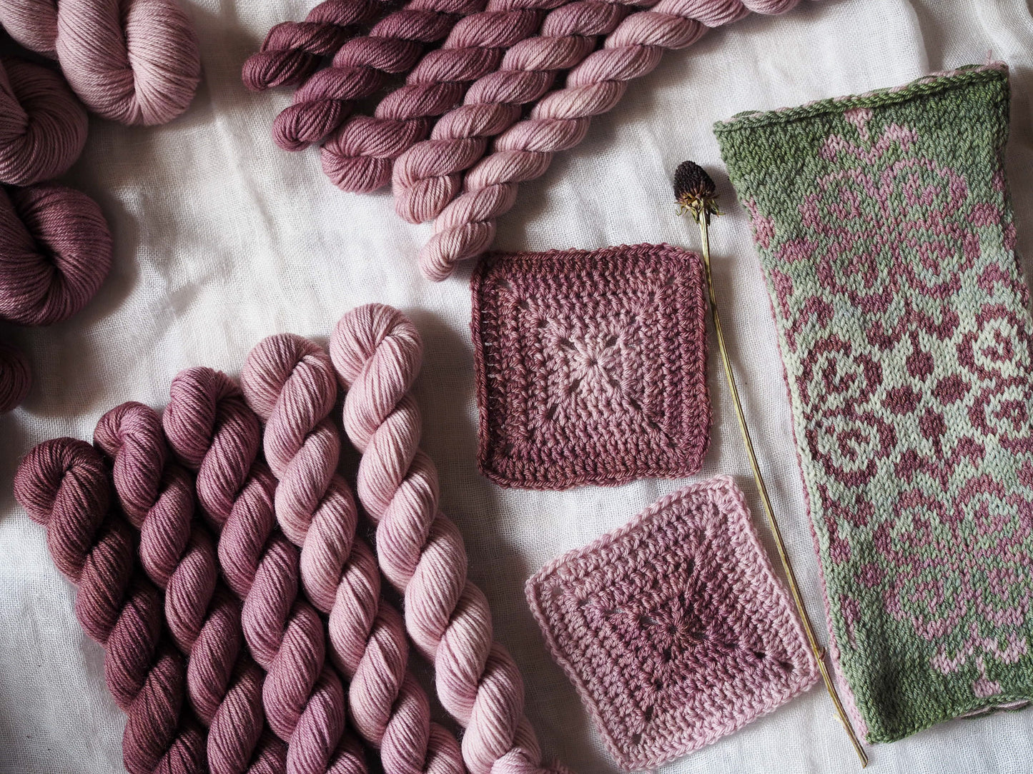 Rosa Antico – The Gradient Collection – Hand-dyed Yarn Set (5 Skeins)