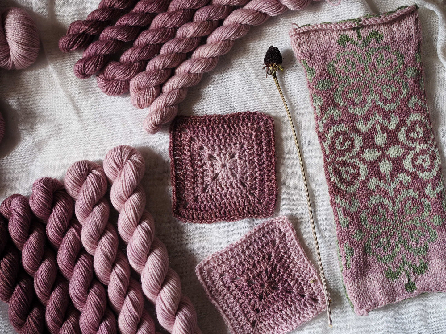 Rosa Antico – The Gradient Collection – Hand-dyed Yarn Set (5 Skeins)