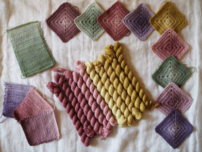 Senape & Amarena – Sock Gradient Duo – Hand-dyed Yarn Set (10 Mini Skeins)