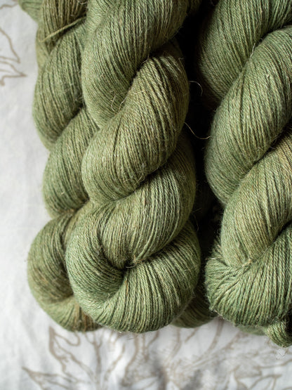 Olive - Organic Wool + Linen - fingering