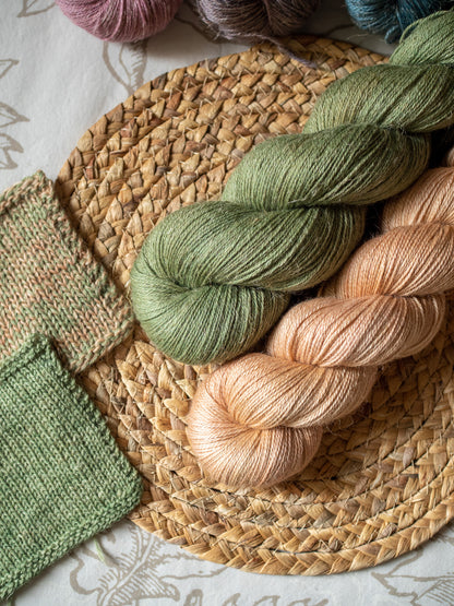 Olive - Organic Wool + Linen - fingering