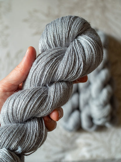 Nuvola - Baby Alpaca + Silk + Linen - fingering
