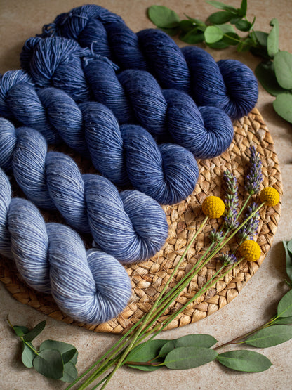 Denim fade - 5x50 gr skeins Gradient set
