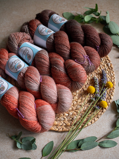 La collezione Gradient - 5 gomitoli sfumati set - filato tinto a mano