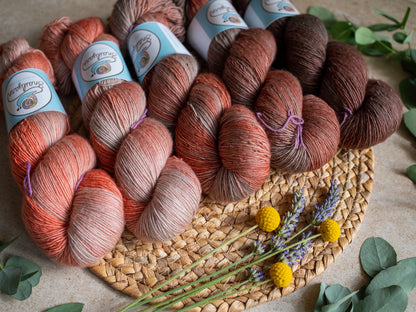 La collezione Gradient - 5 gomitoli sfumati set - filato tinto a mano