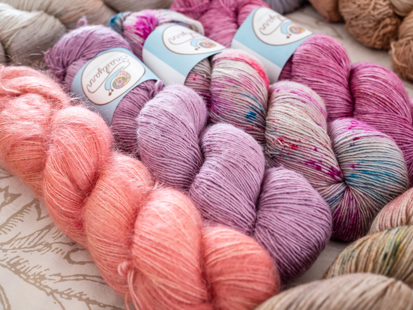 Shawl/Sweater Fade Bundle 19 - Pink lover - Fingering/Lace weight - 1500 Meters